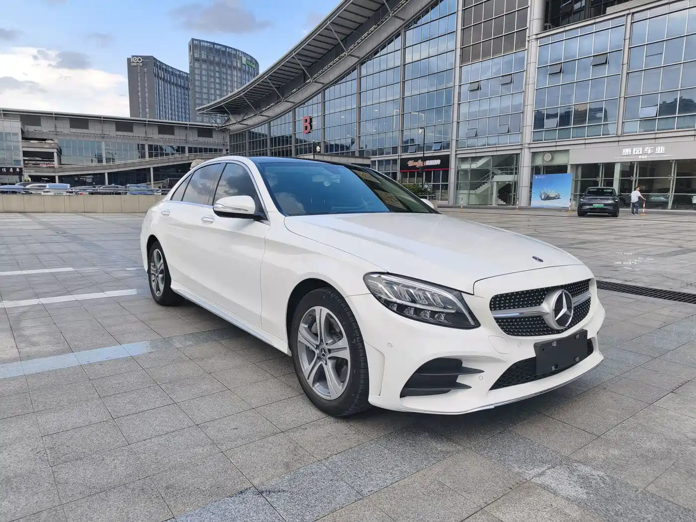 Mercedes-Benz C-Class 2020 C 260 L Sport фото 3