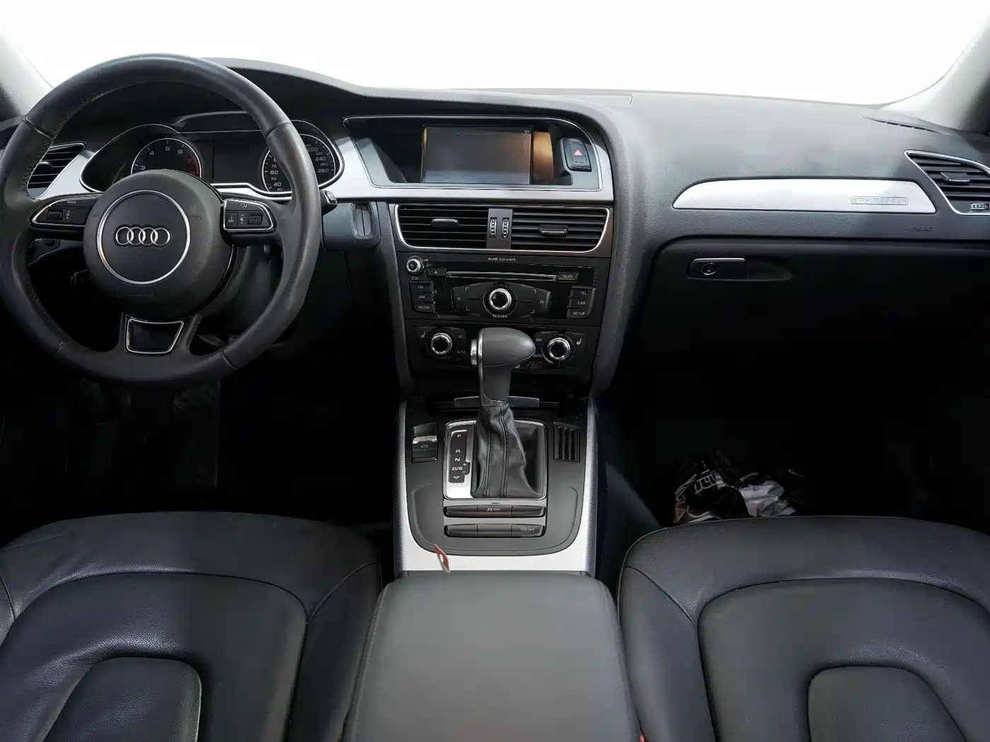 Audi A4 (Import) 2013 40 TFSI allroad quattro Comfort фото 4