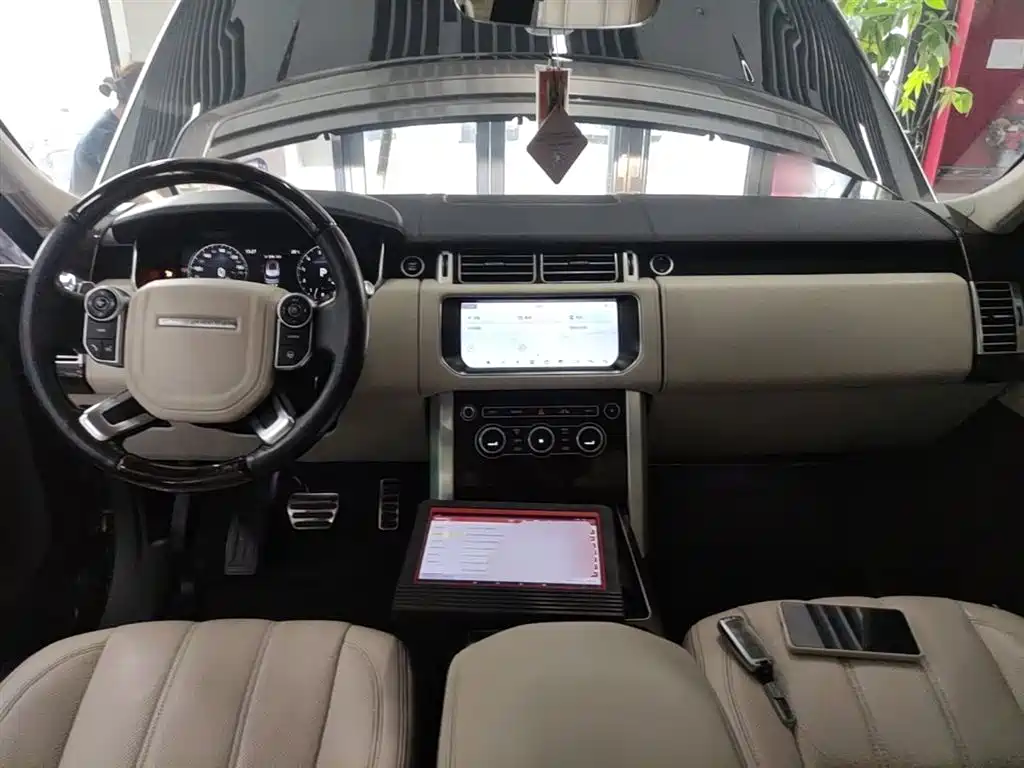 Land Rover Range Rover 2017 5.0 SC V8 AB Ultimate Autobiography LWB фото 10