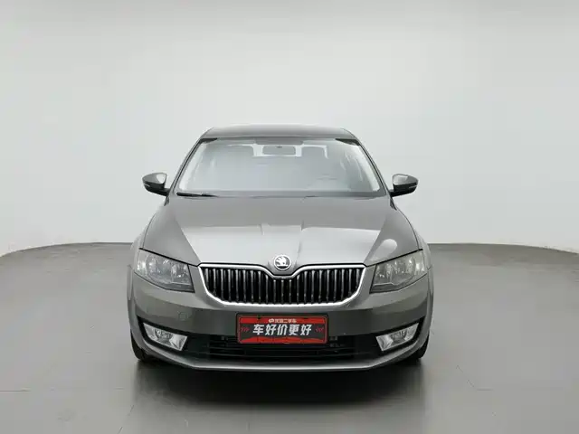 Škoda Octavia 2015 1.6L Automatic逸杰版 — фото 3