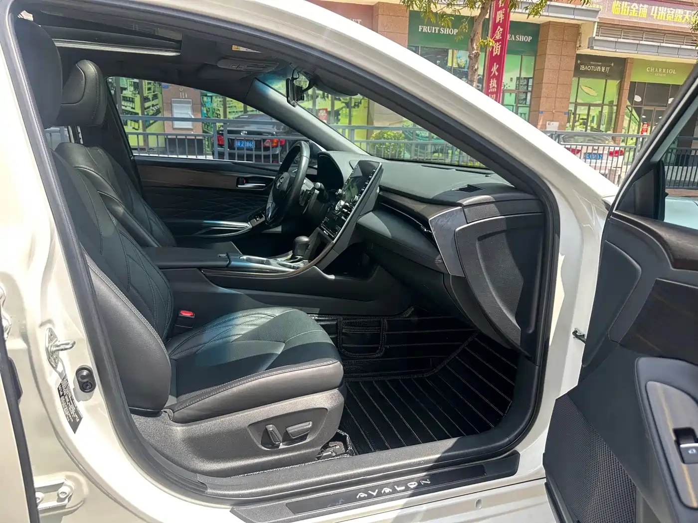 Toyota Avalon 2019 2.5L Touring Premium (China V) фото 9
