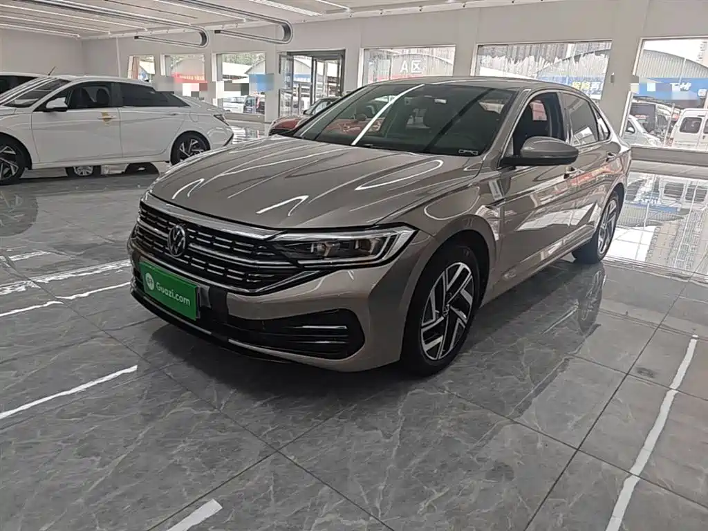 Volkswagen Sagitar 2023 300TSI DSG Surpassing Edition