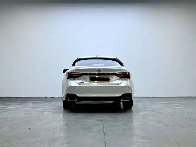 Toyota Avalon 2022 2.0L Progressive Edition фото 8