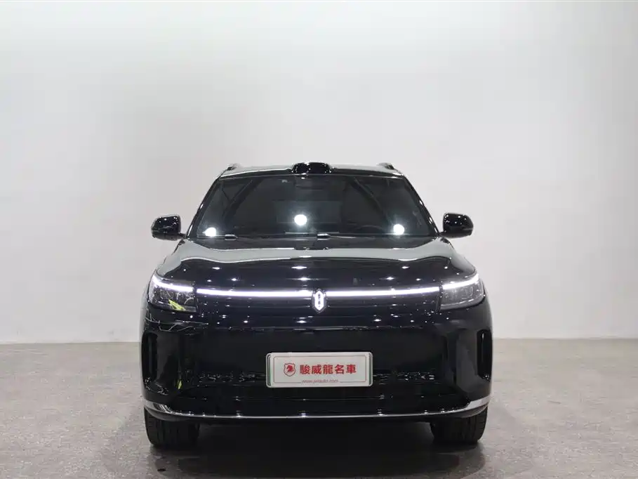 AITO Wenjie AITO M7 2024 1.5T Smart Drive 4WD Ultra 5-seater фото 2