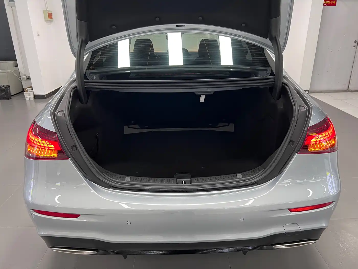 Mercedes-Benz E-Class (Import) 2022 E 300 Luxury Sport Edition фото 11