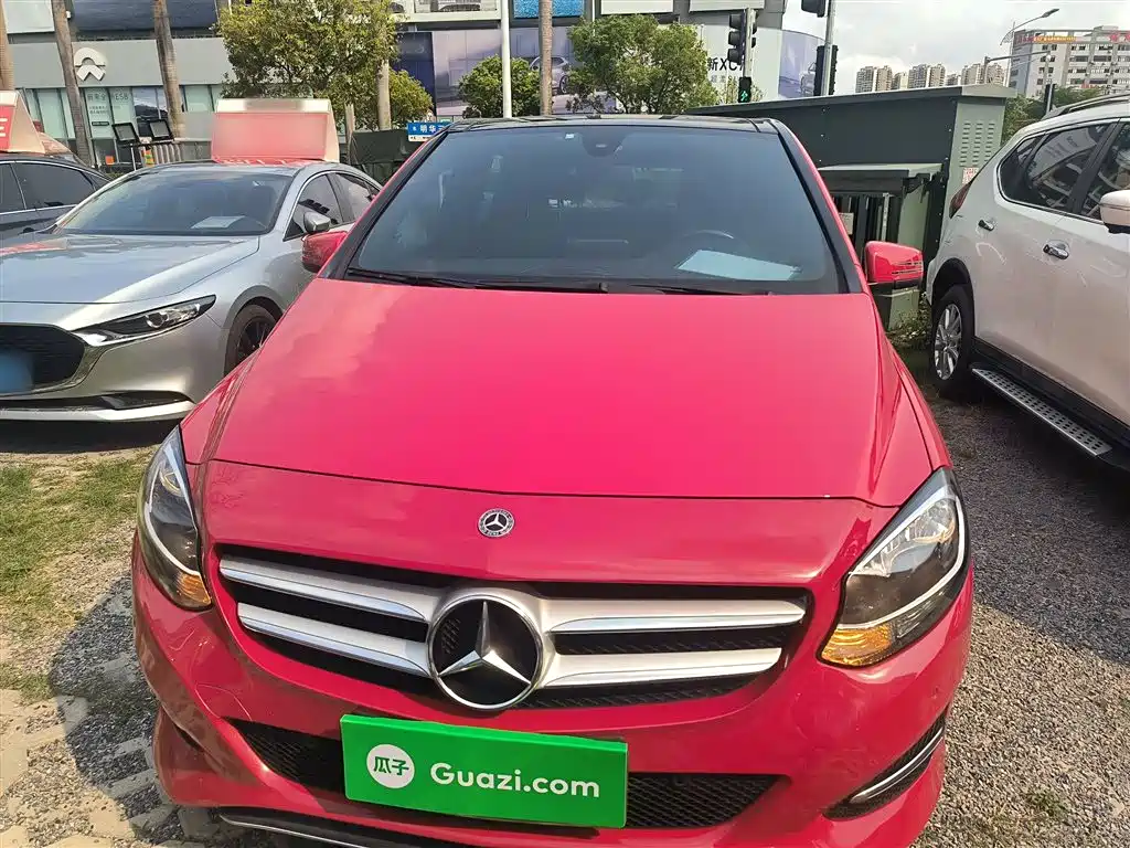 Mercedes-Benz B-Class 2017 B 200 Dynamic фото 3