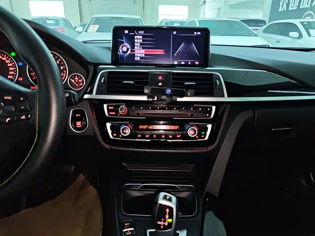 BMW 3 Series 2017 320Li Fashion фото 13