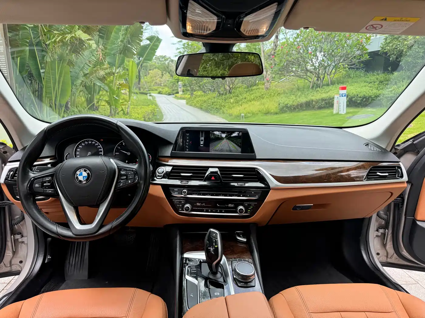 BMW 5 Series 2018 528Li Launch Special Edition фото 5