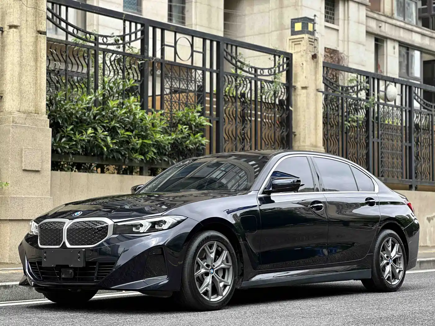 BMW i3 2025 2025 eDrive 35 L