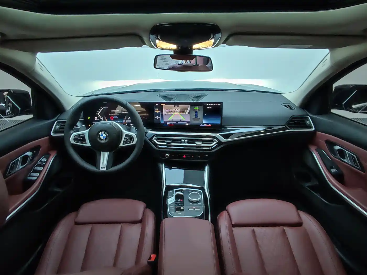 BMW 3 Series 2023 320Li M Sport Package фото 12