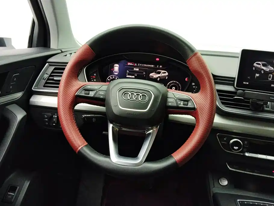Audi Q5L 2020 Facelift 40 TFSI Honor Fashion фото 15
