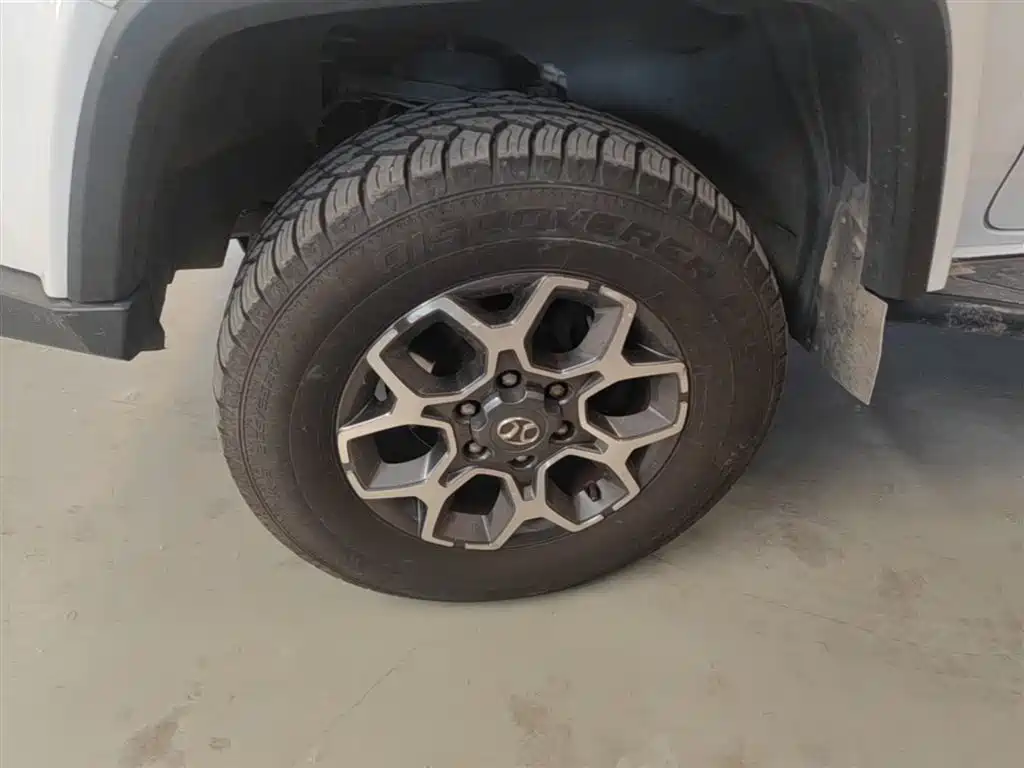 BAIC ORV Beijing Offroad BJ40 2019 PLUS 2.3T Automatic 4WD Luxury Edition China VI фото 25