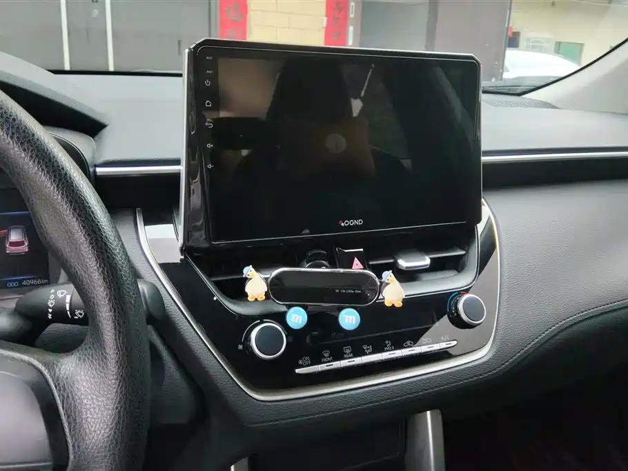 Toyota Frontlander 2022 2.0L CVT Elite фото 13