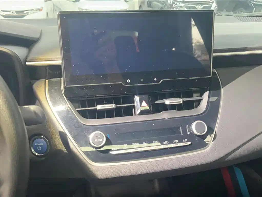 Toyota Corolla 2023 1.8L Smart Hybrid Dual Engine Elite Edition фото 14