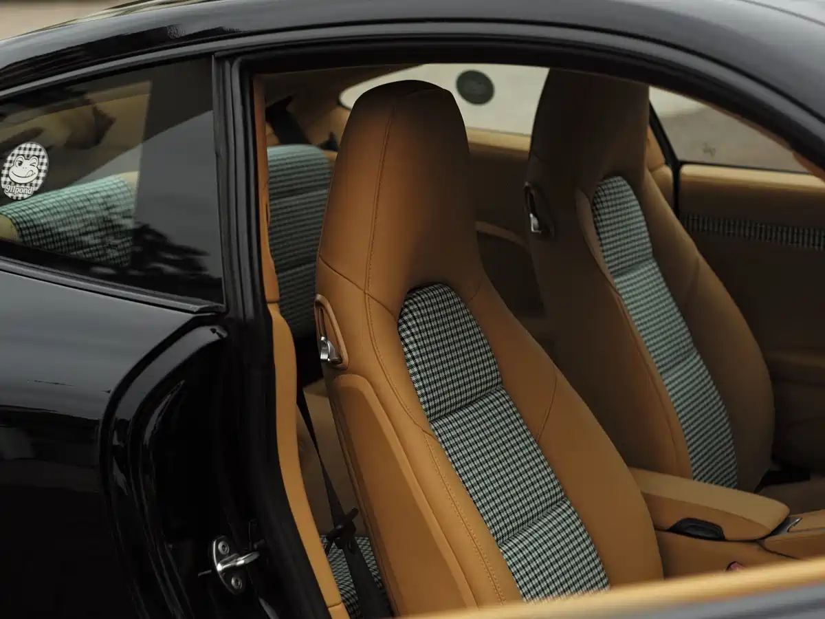 Porsche 911 2012 Carrera S 3.8L фото 25