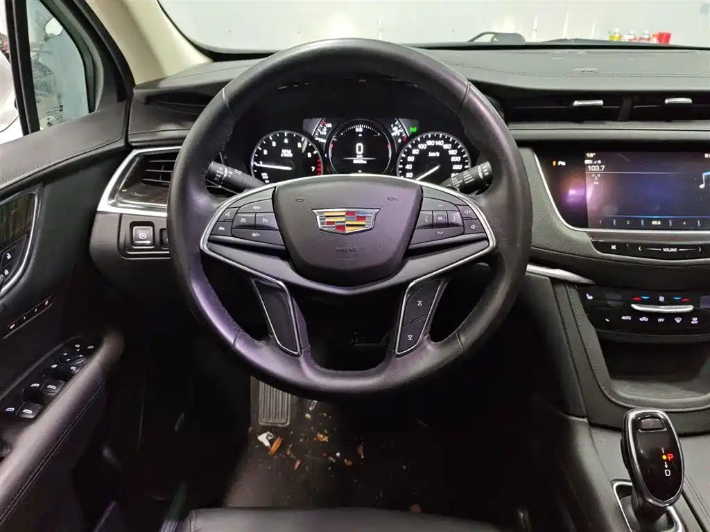 Cadillac XT5 2018 25T Luxury фото 7
