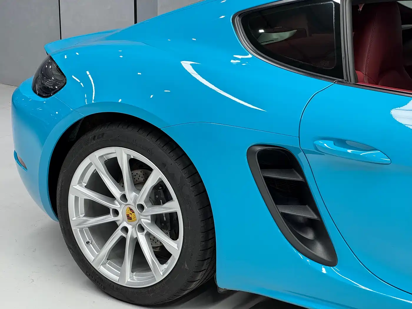 Porsche 718 2018 Cayman 2.0T фото 9