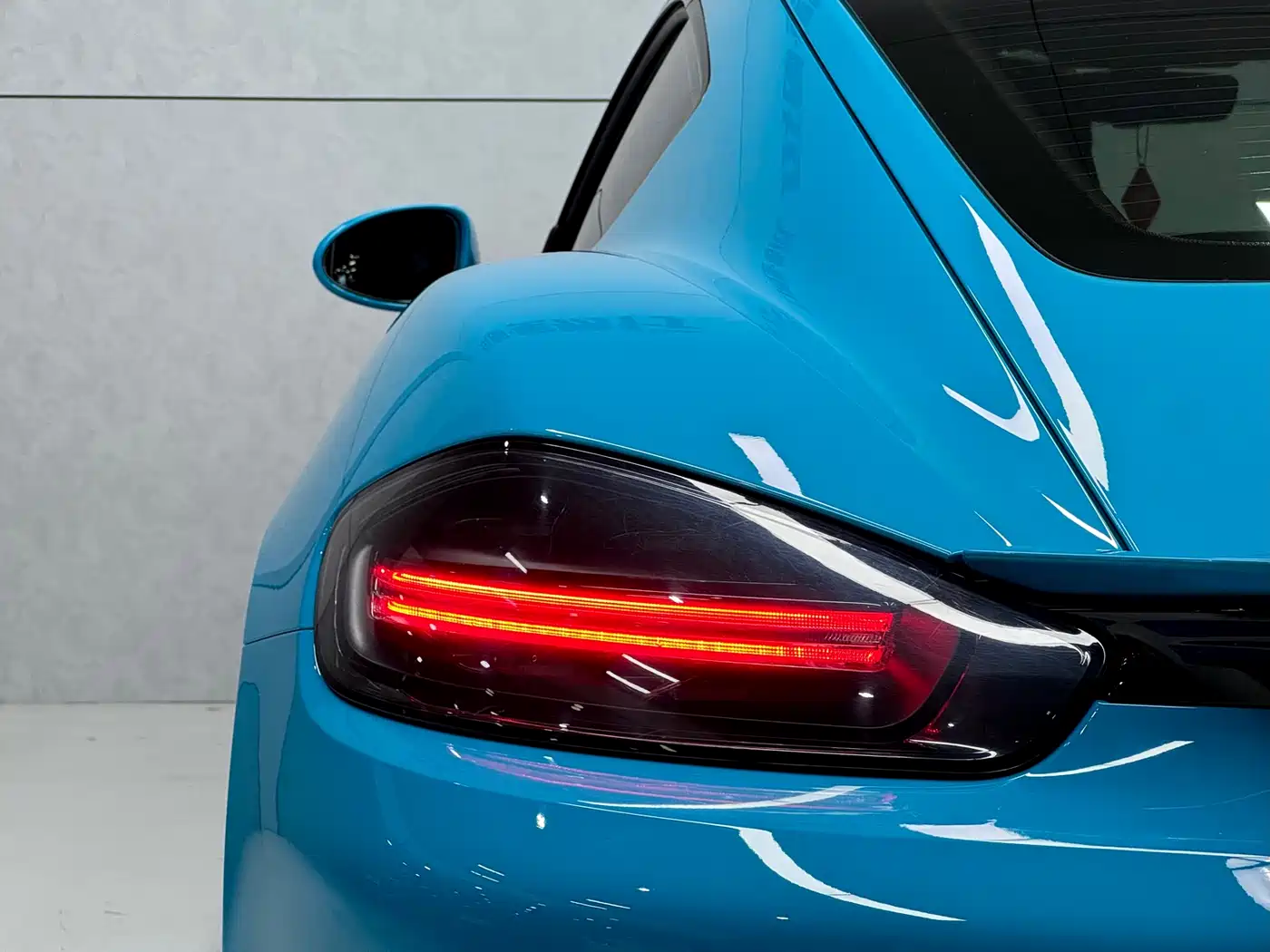 Porsche 718 2018 Cayman 2.0T фото 12