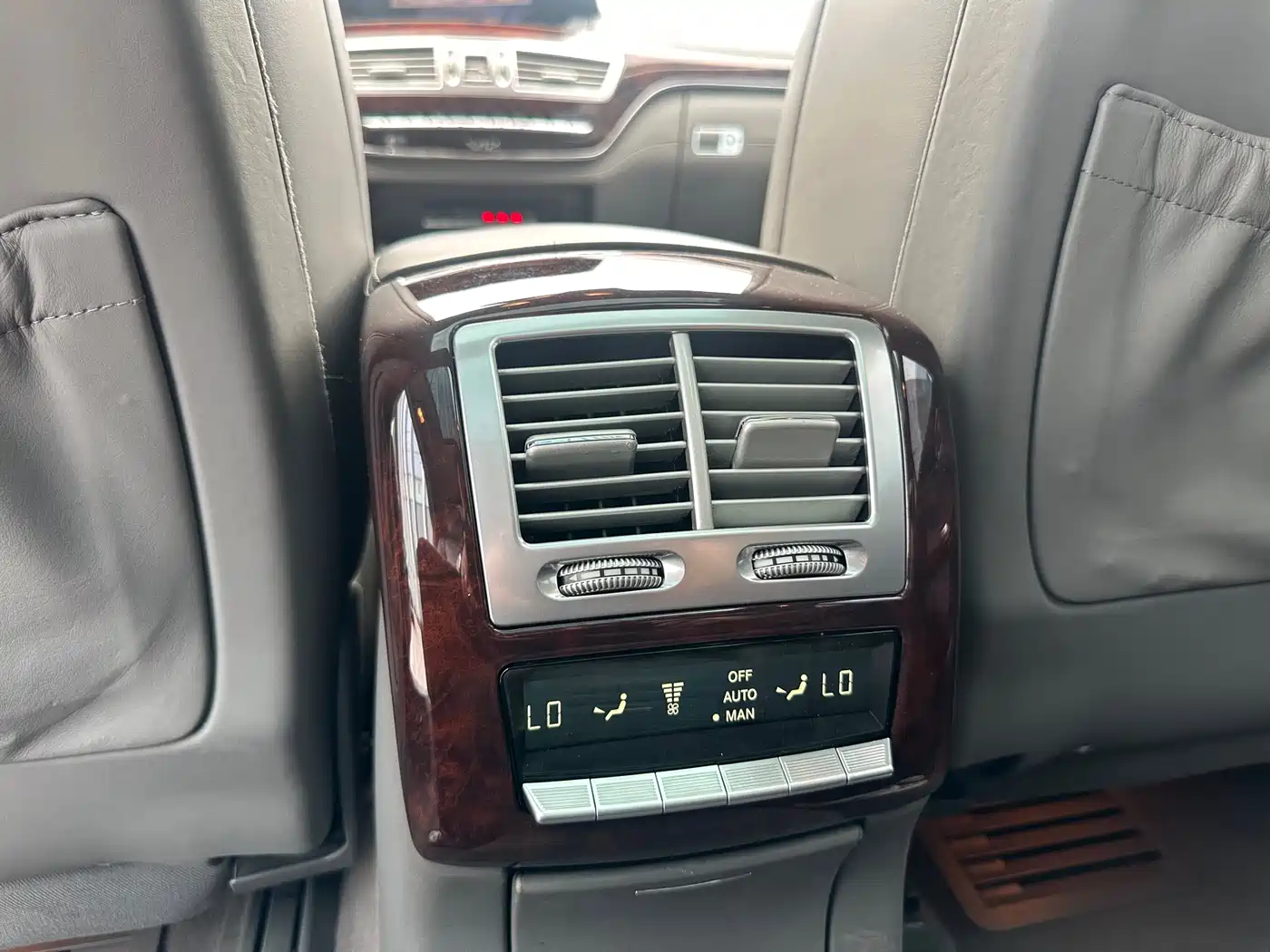 Mercedes-Benz S-Class AMG 2007 Model AMG S 65 фото 23