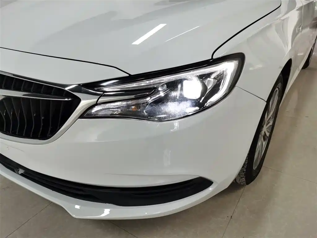 Buick Excelle 2019 18T Auto Connected Elite China VI фото 18