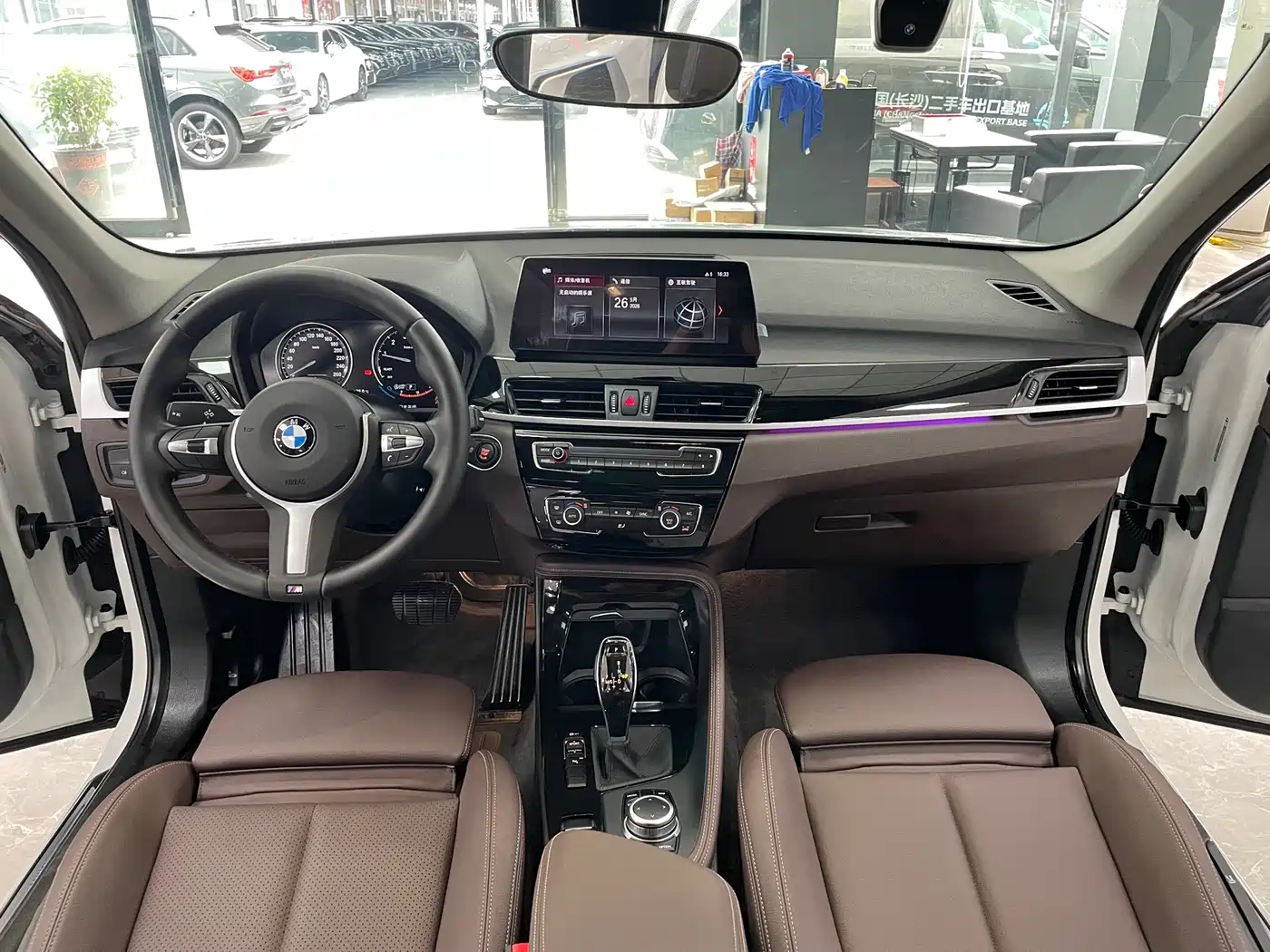 BMW X1 2022 sDrive20Li Premium фото 9