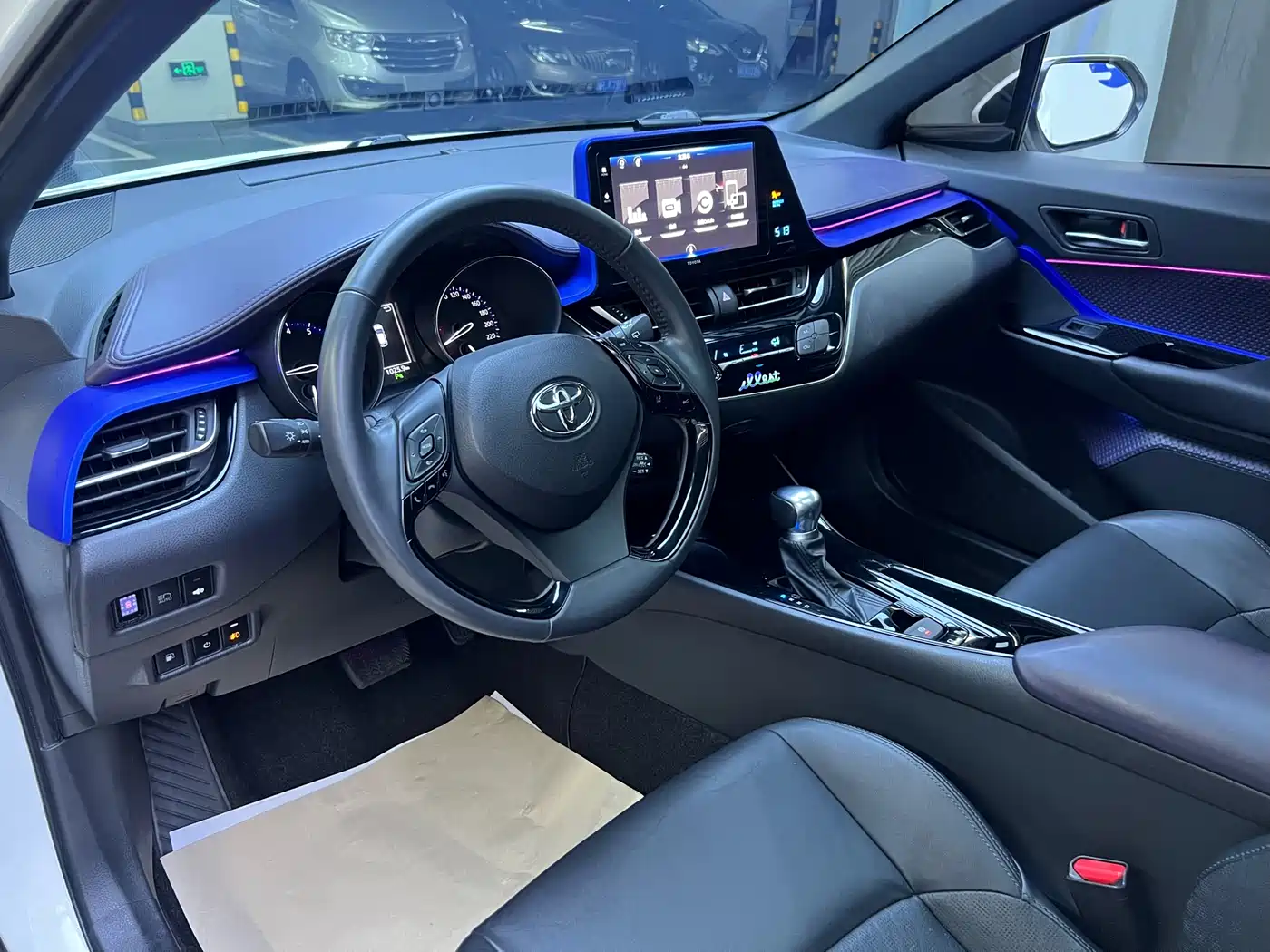 Toyota IZOA 2020 2.0L Yi Chi Edition фото 9