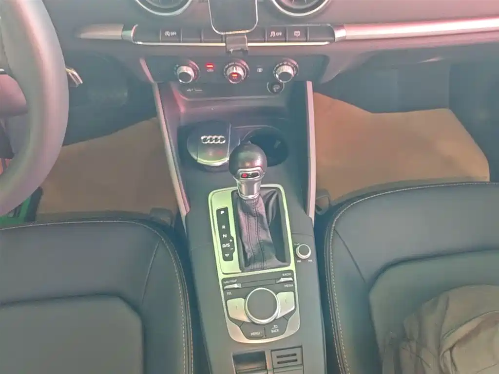 Audi A3 2017 Limousine 35 TFSI Progressive фото 14
