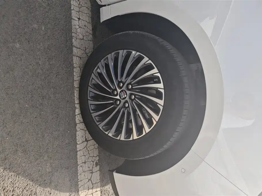 Buick Century 2023 2.0T 7-seater Premium фото 6