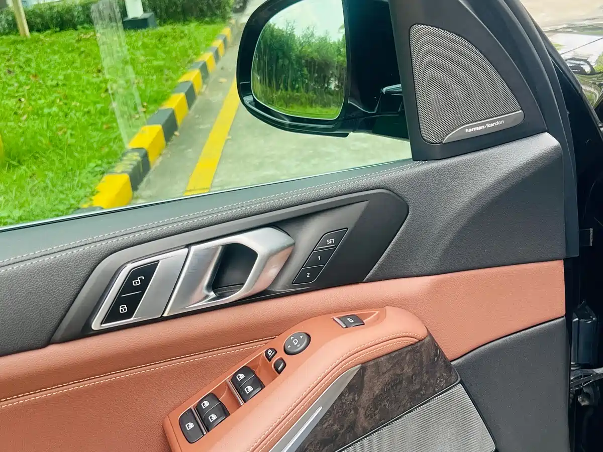 BMW X5 (IMPORTED)