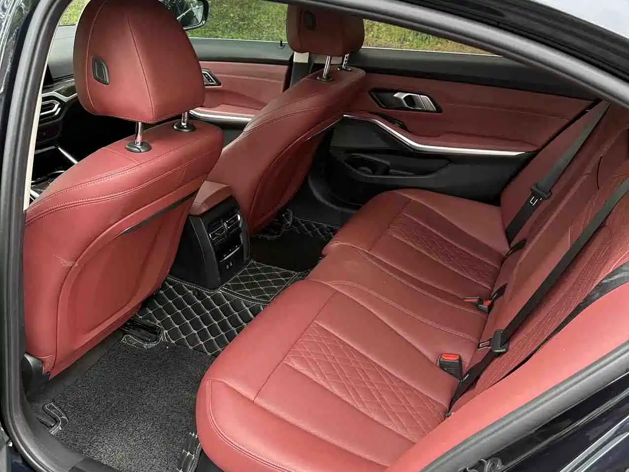 BMW 3 Series 2023 325Li M Sport Package фото 8