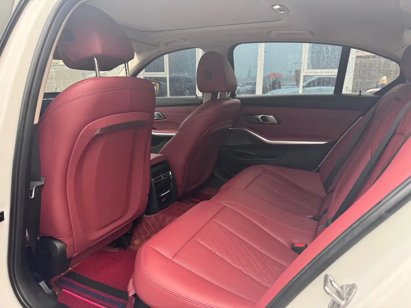 BMW 3 Series 2023 320Li M Sport Package фото 6