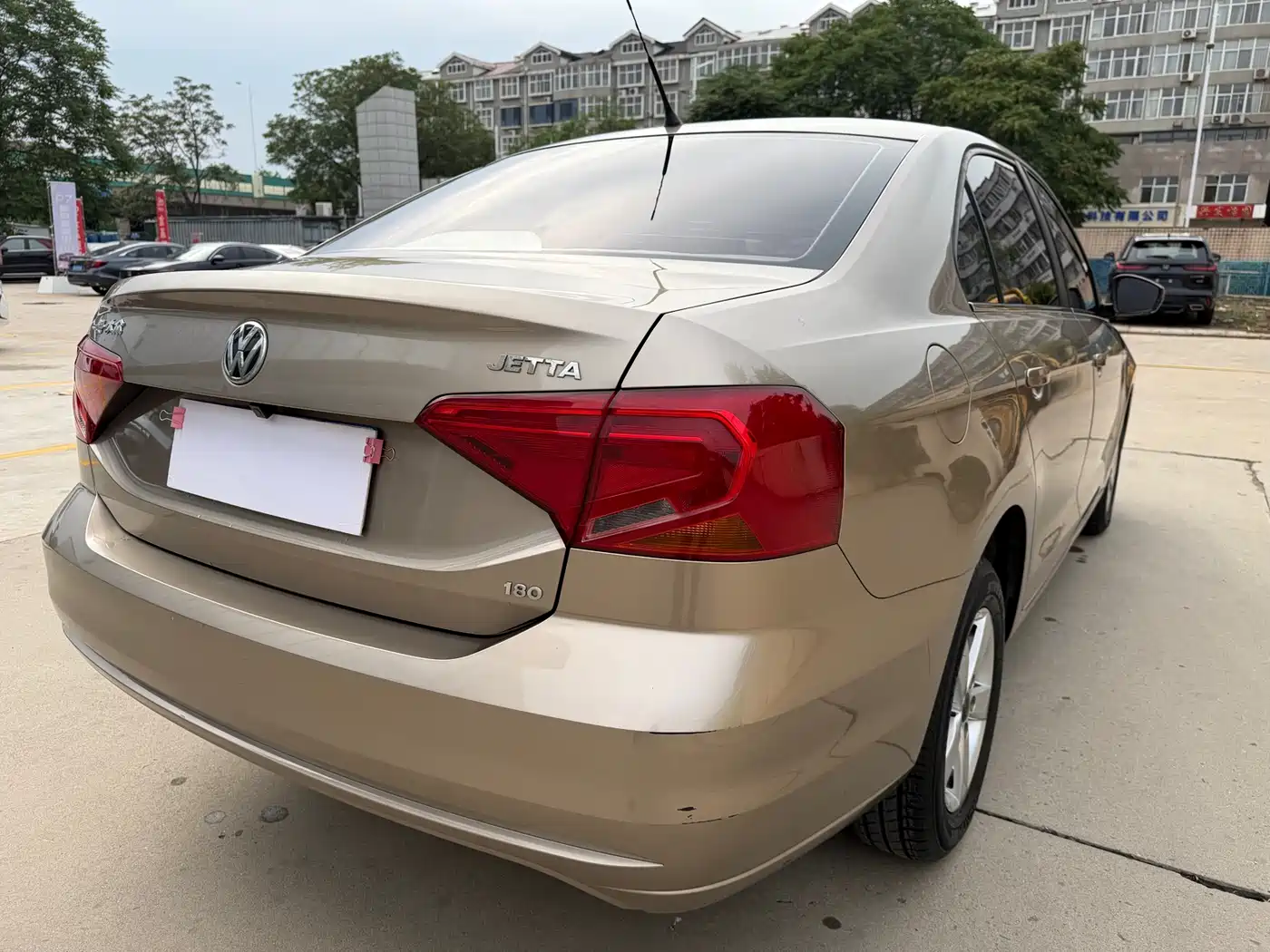 Volkswagen Jetta 2017 1.5L Automatic Fashion фото 6