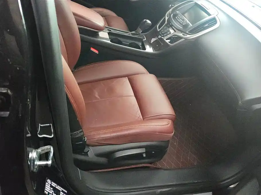 Buick LaCrosse 2013 2.4L SIDI Luxury Comfort фото 8