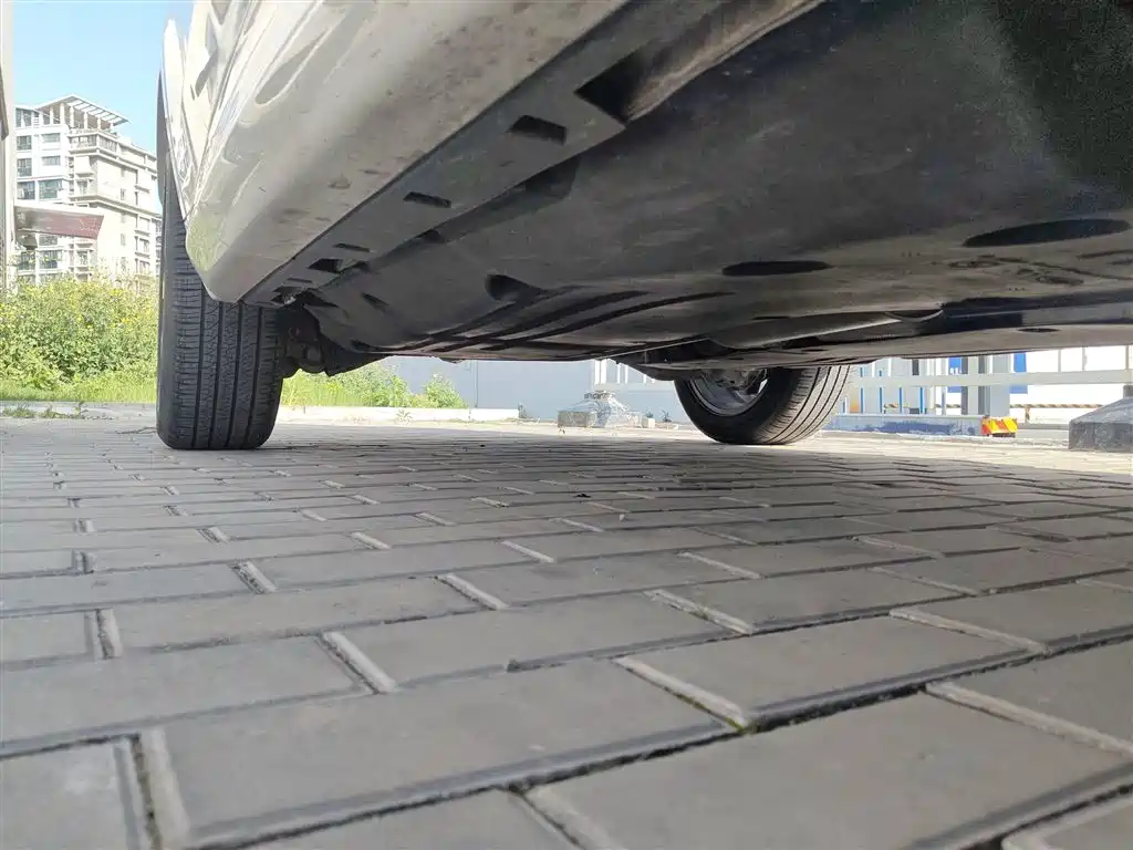 Land Rover Discovery Sport 2020 249PS R-Dynamic Performance фото 20