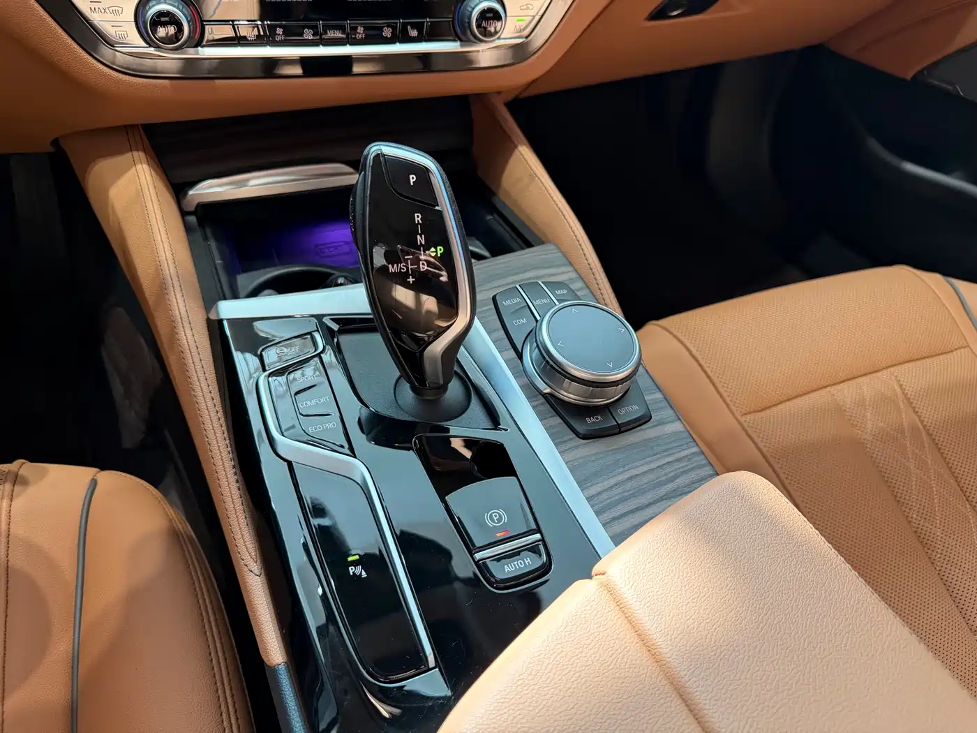BMW 5 Series 2022 Facelift 530Li xDrive Luxury Package фото 12