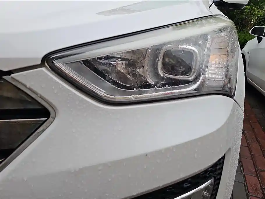 Hyundai Santa Fe 2013 Model 2.4L Automatic 2WD Smart фото 5