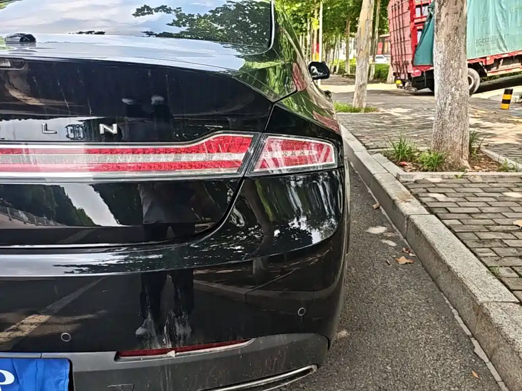 Lincoln MKZ 2017 2017 2.0T Exclusive Edition