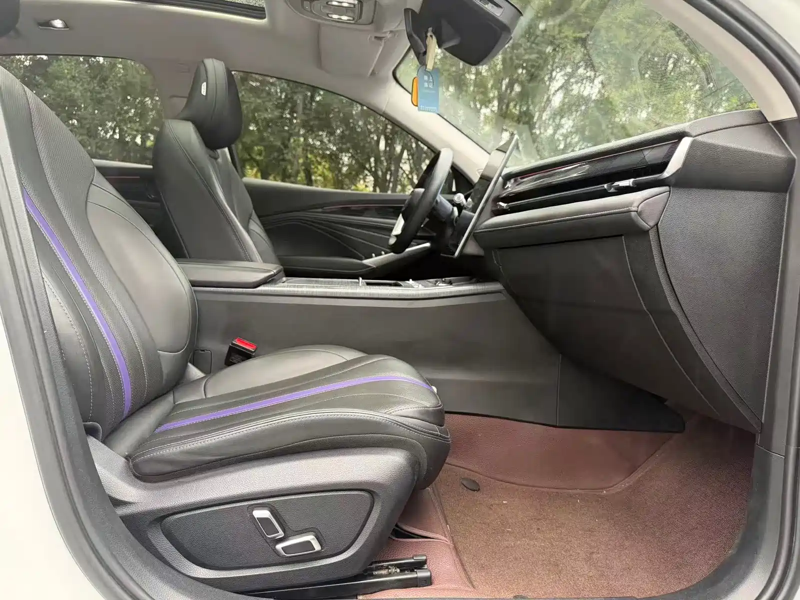 Фото 9 - Geely Preface