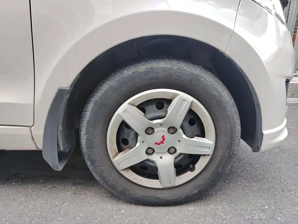 Wuling Motors Wuling Hongguang 2023 2018 1.5L Classic S Basic Version