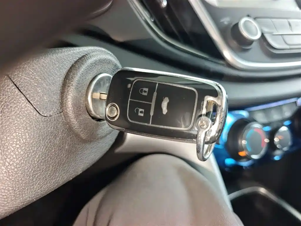 Chevrolet Cavalier 2016 1.5L Automatic Delight Edition фото 9