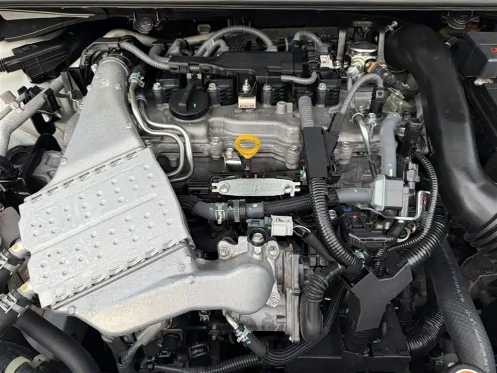 Toyota Levin 2022 185T CVT Luxury Edition фото 17