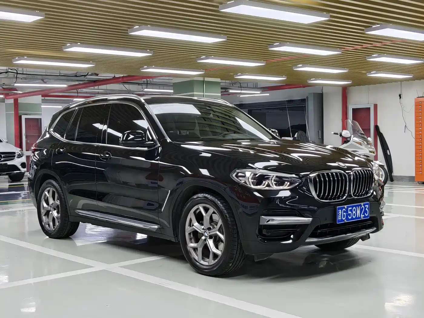 BMW X3 2020 xDrive28i Luxury Package фото 3