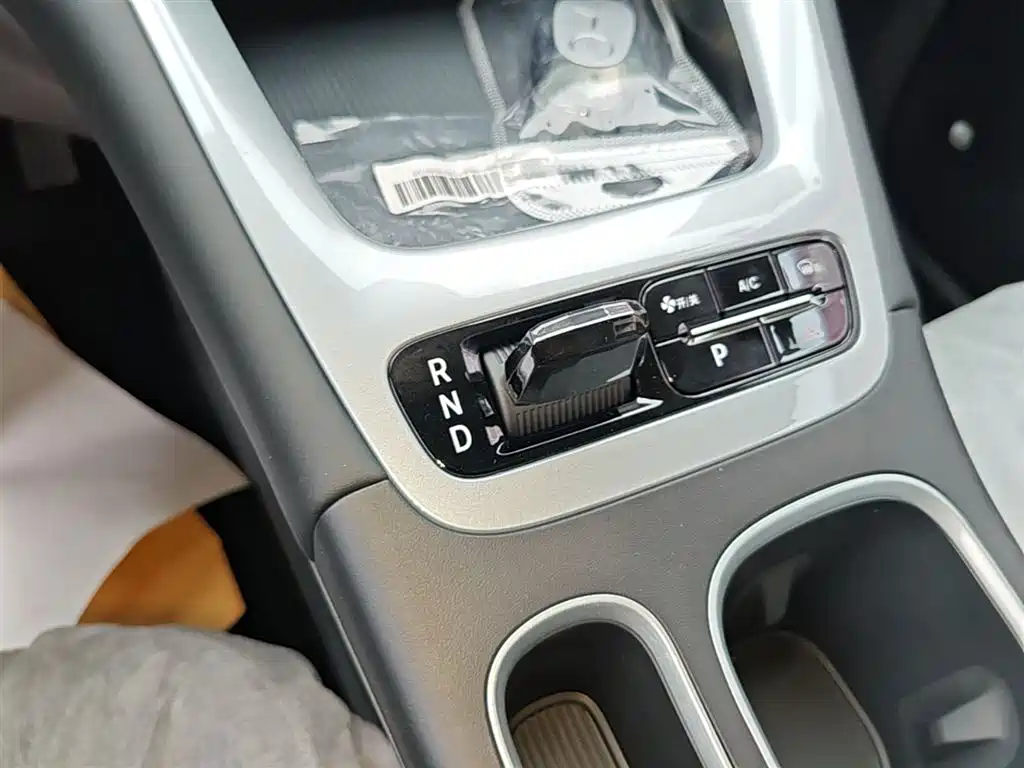 Geely Galaxy Starry Wish 2026 Model 310km Dream Edition фото 14