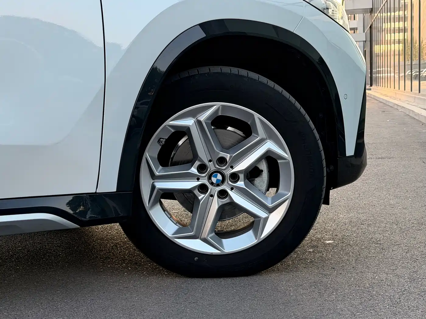 BMW X1 2024 sDrive20Li X Design Package фото 24