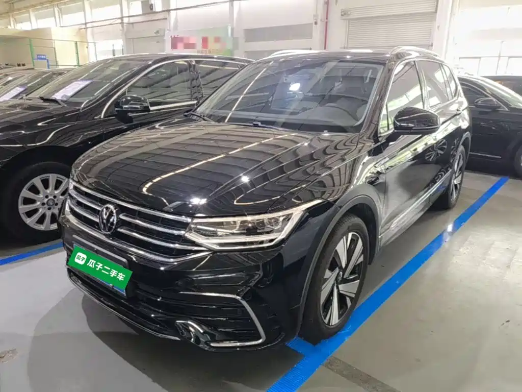 Volkswagen Tiguan L 2023 Facelift 330TSI Auto FWD R-Line Premium