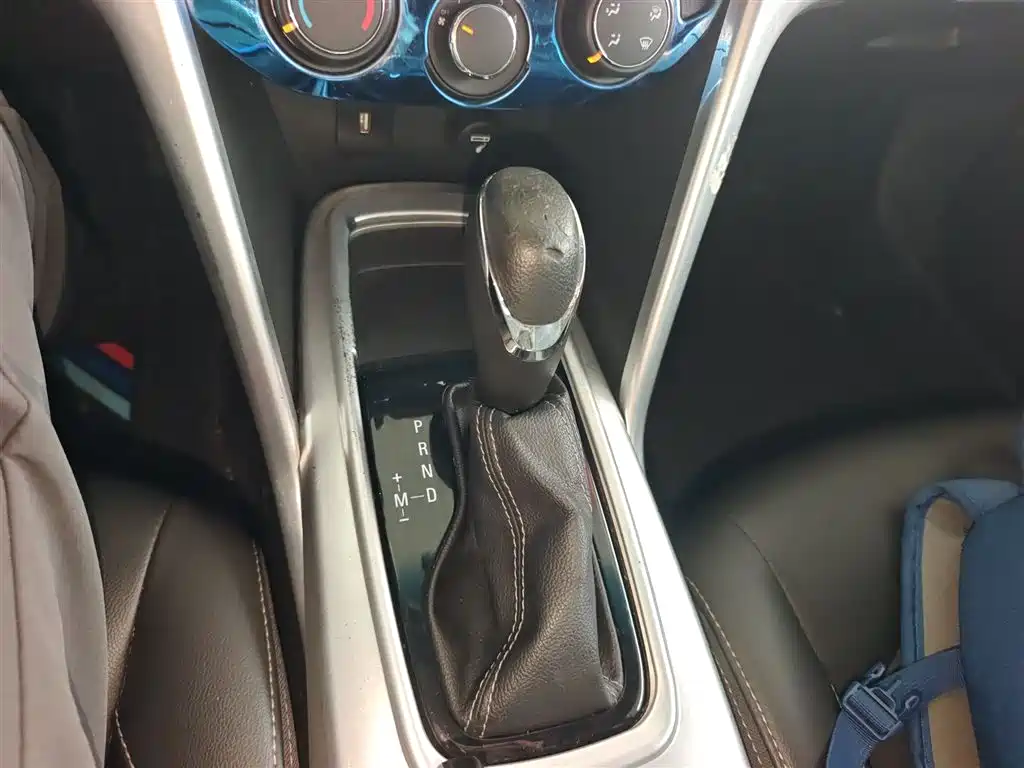 Chevrolet Cavalier 2016 1.5L Automatic Delight Edition фото 14