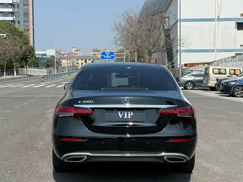 Mercedes-Benz E-Class 2023 Facelift E 300 L Fashion фото 8