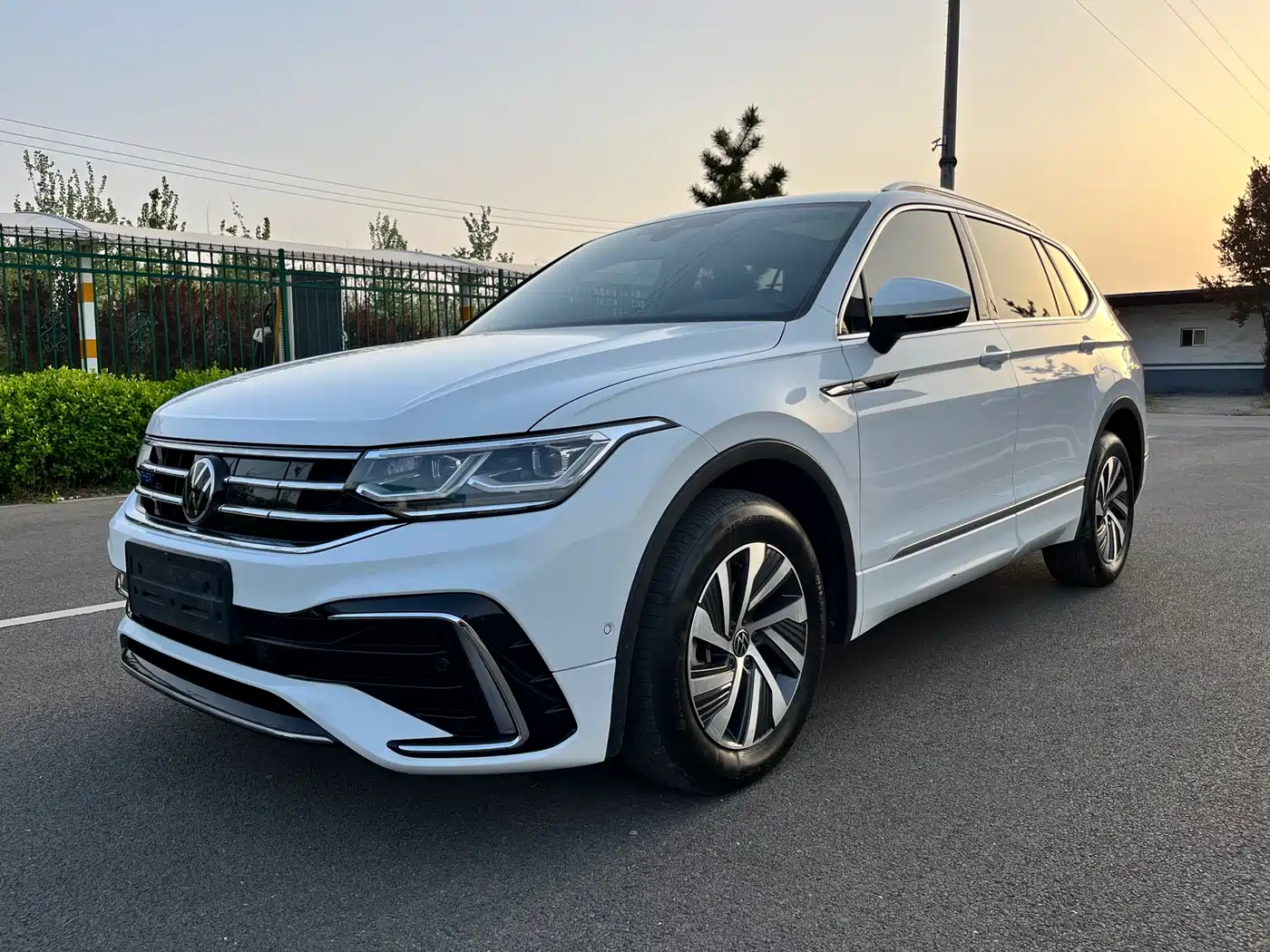 VOLKSWAGEN TIGUAN L NEW ENERGY