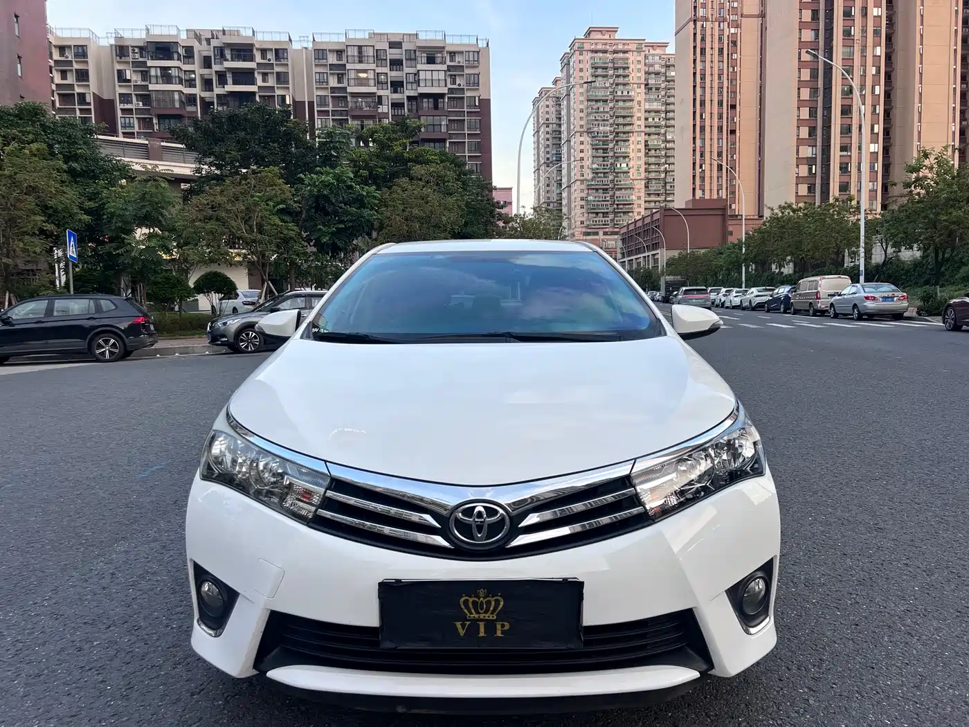 Toyota Corolla 2014 1.6L CVT GL фото 2