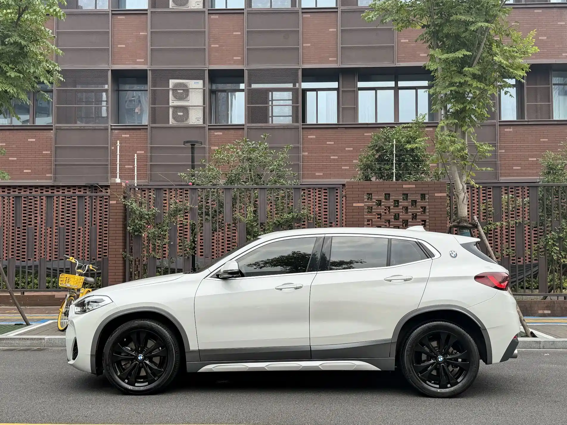 Фото 3 - BMW X2